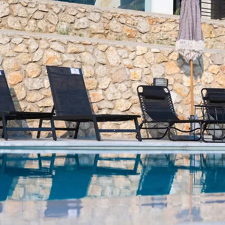 Kalma Lux Apartman Nikiána