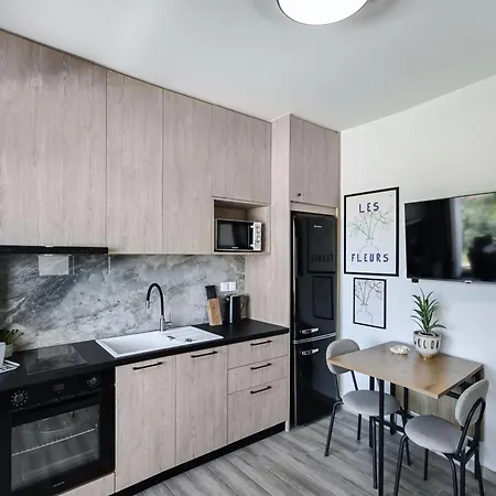 Kalma Lux Lägenhet Nikiana