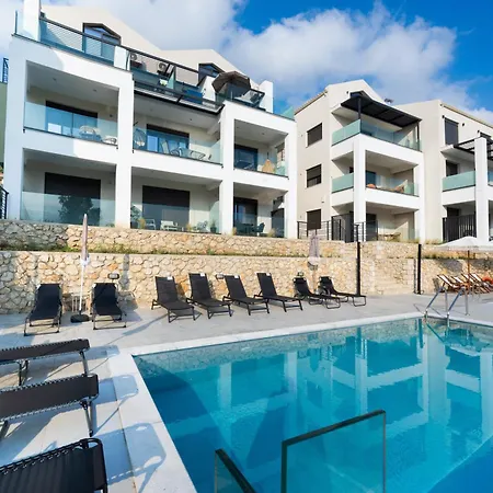 Kalma Lux Lägenhet Nikiana